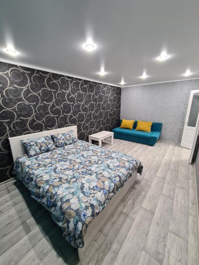 Однокомнатная Квартира В Центре Петропавловска Eksteriør billede